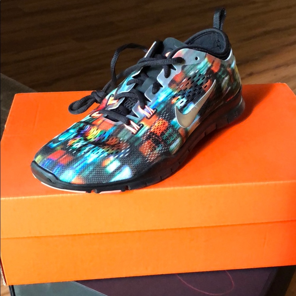 Nike Flex size 7